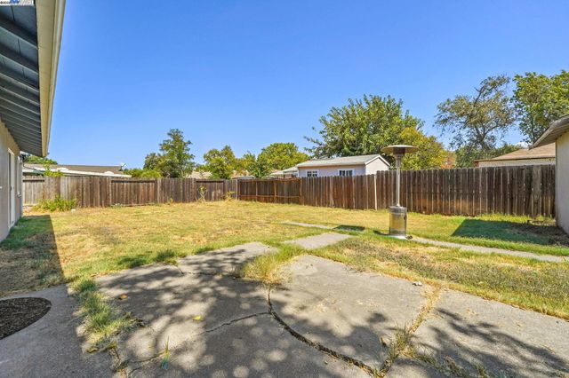 2203 Sherman Dr., Pleasant Hill, CA 94523