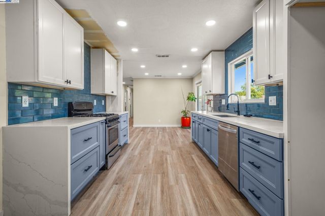 2203 Sherman Dr., Pleasant Hill, CA 94523