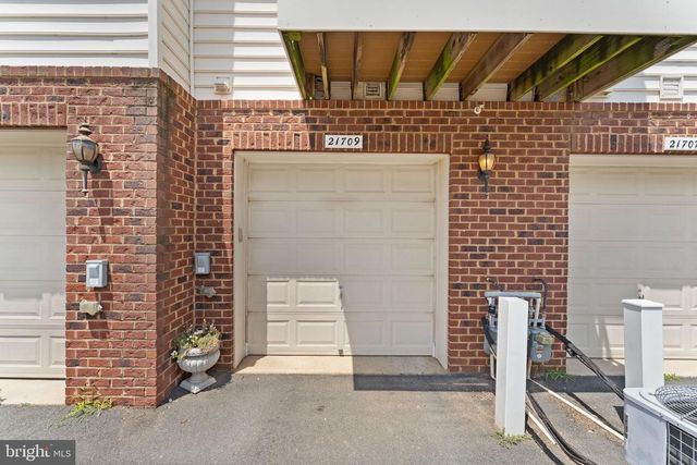 21709 CHARITY TER #10C, Ashburn, VA 20147