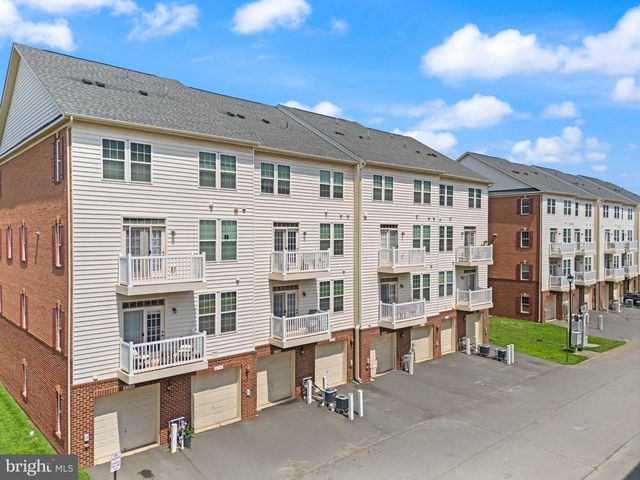 21709 CHARITY TER #10C, Ashburn, VA 20147
