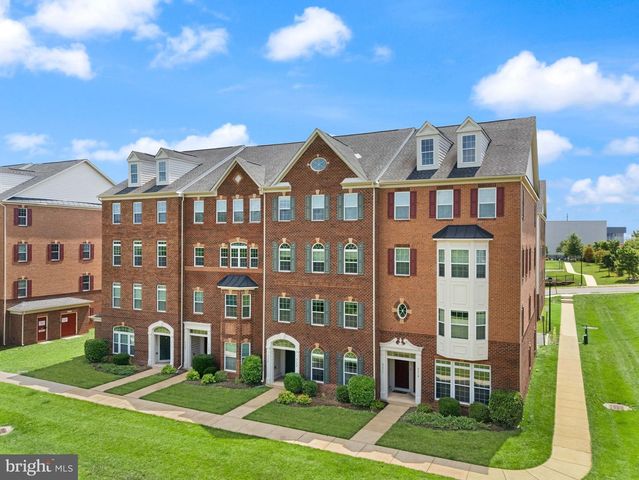 21709 CHARITY TER #10C, Ashburn, VA 20147