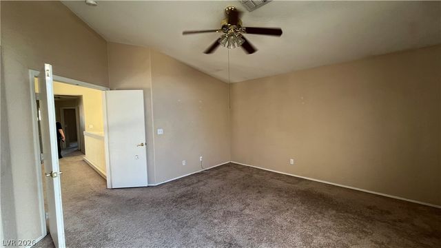 8415 South Yamhill Street, Las Vegas, NV 89123