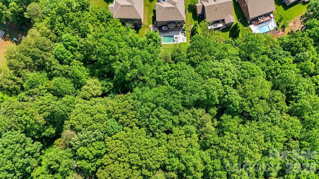 1321 Mecklenburg Highway, Mooresville, NC 28115