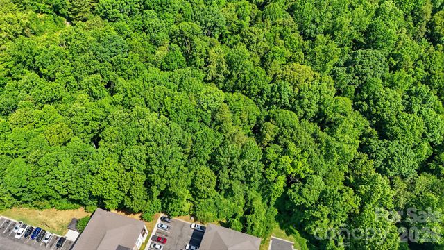 1321 Mecklenburg Highway, Mooresville, NC 28115