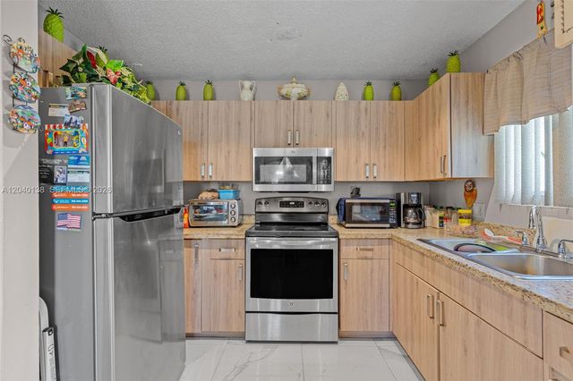 12243 SW 201st Terrace, Miami, FL 33177