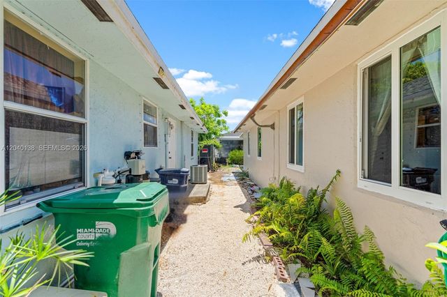 12243 SW 201st Terrace, Miami, FL 33177