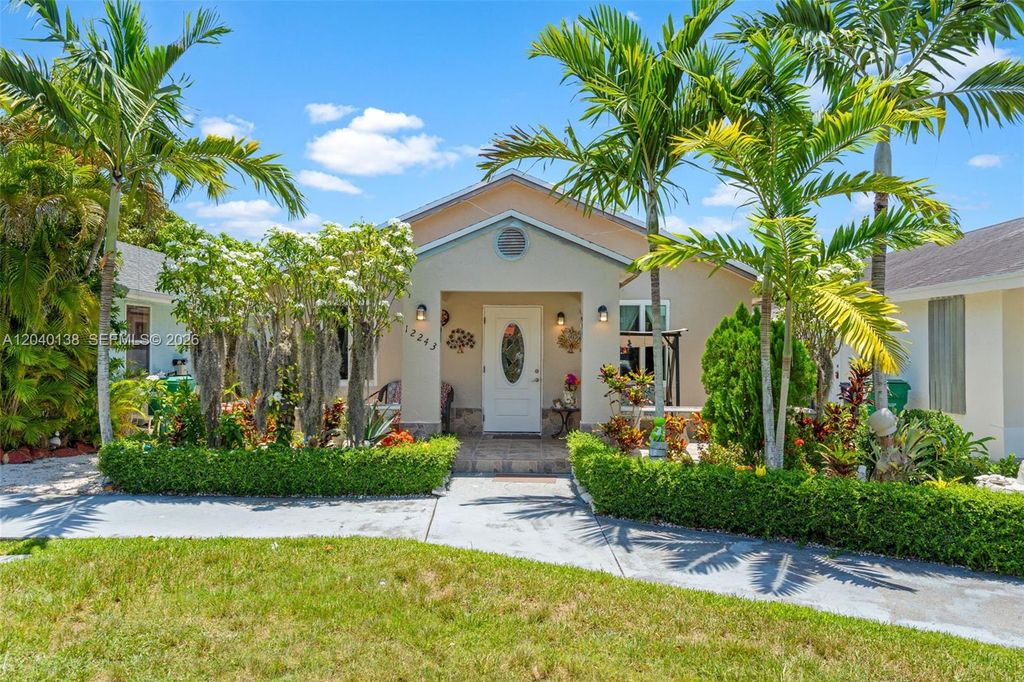 12243 SW 201st Terrace, Miami, FL 33177