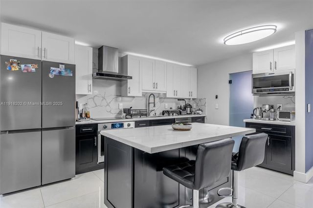 11830 SW 104th Ln, Miami, FL 33186