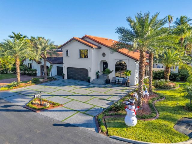 11830 SW 104th Ln, Miami, FL 33186