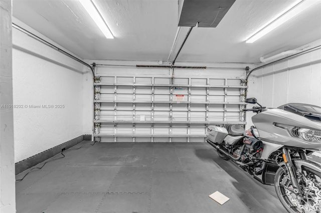 11830 SW 104th Ln, Miami, FL 33186