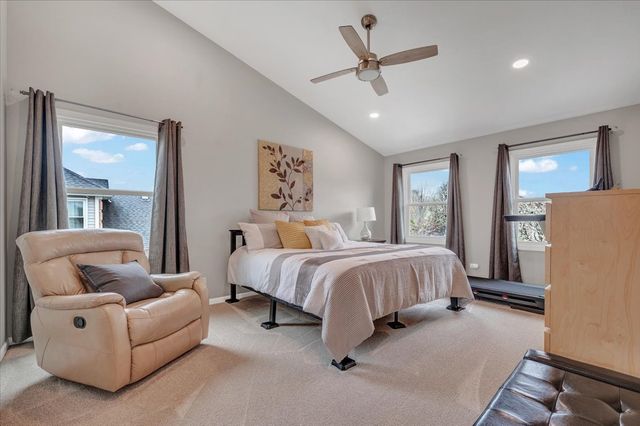 1355 Beckett Lane, Schaumburg, IL 60173