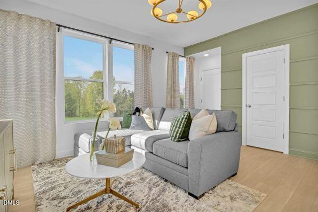 615 Hedrick Ridge Road Road 107, Cary, NC 27519