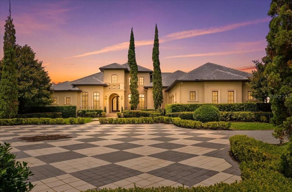 Image 3 of property listing at 13431 BELLARIA CIRCLE, Windermere, FL 34786
