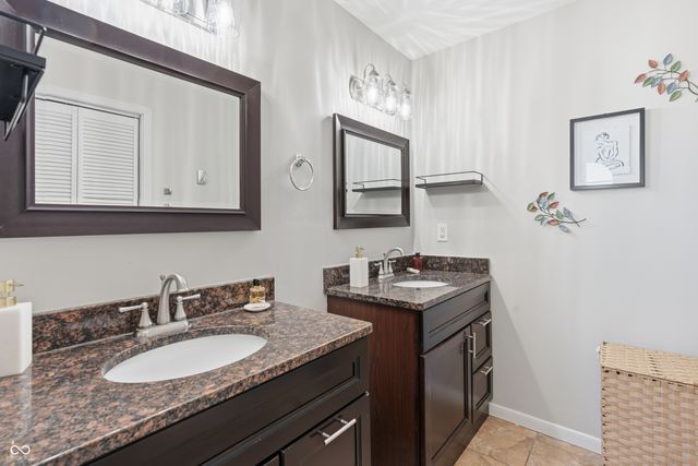 2042 N College Avenue, Indianapolis, IN 46202