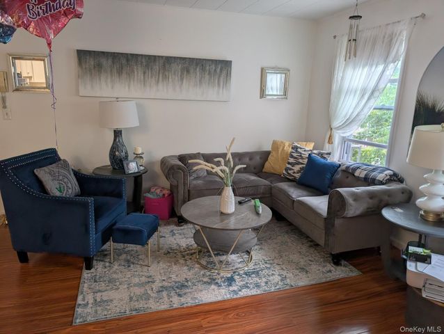 1217 E Main Street 2C, Shrub Oak, NY 10588