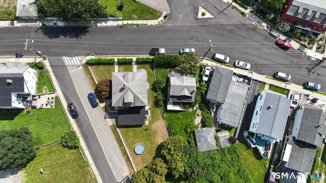 75 Willetts Avenue, New London, CT 06320
