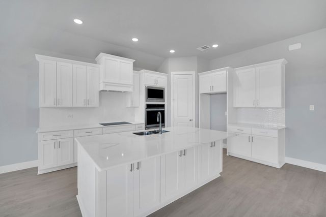 1026 Beaverbrook Lane, Desoto, TX 75115