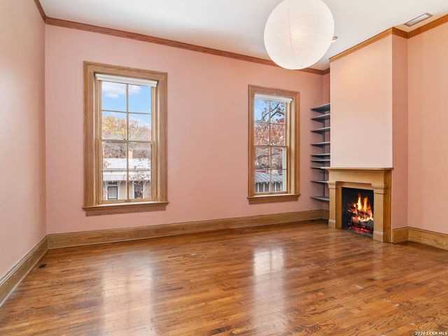 231 WASHINGTON, San Antonio, TX 78204