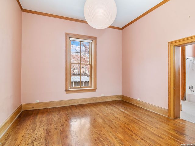 231 WASHINGTON, San Antonio, TX 78204