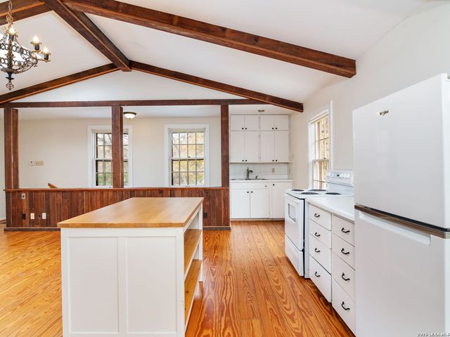 231 WASHINGTON, San Antonio, TX 78204