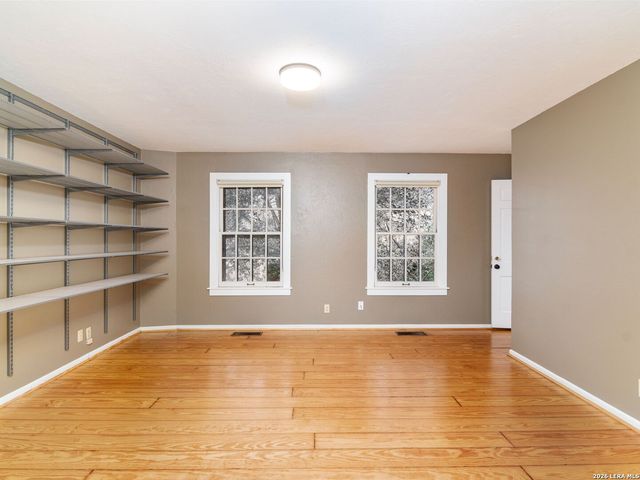 231 WASHINGTON, San Antonio, TX 78204