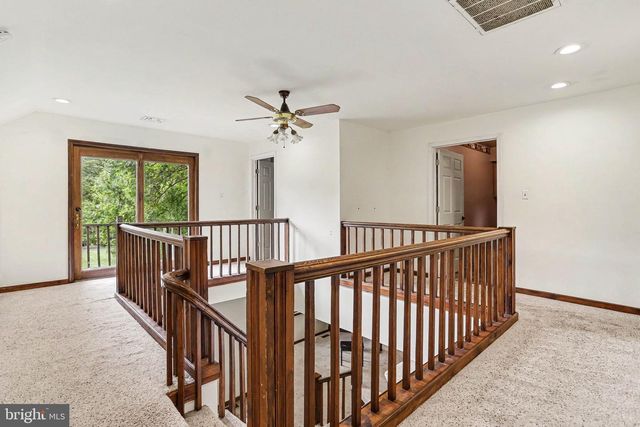 6651 DARK HOLLOW RD, Wrightsville, PA 17368
