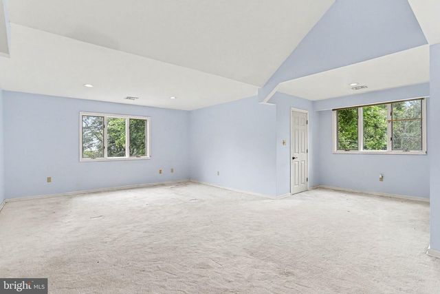 6651 DARK HOLLOW RD, Wrightsville, PA 17368