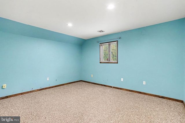 6651 DARK HOLLOW RD, Wrightsville, PA 17368