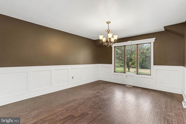 6651 DARK HOLLOW RD, Wrightsville, PA 17368