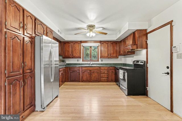 6651 DARK HOLLOW RD, Wrightsville, PA 17368