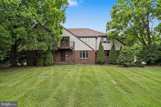 6651 DARK HOLLOW RD, Wrightsville, PA 17368