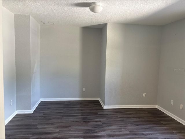 2253 MEADOW OAK CIRCLE, Kissimmee, FL 34746