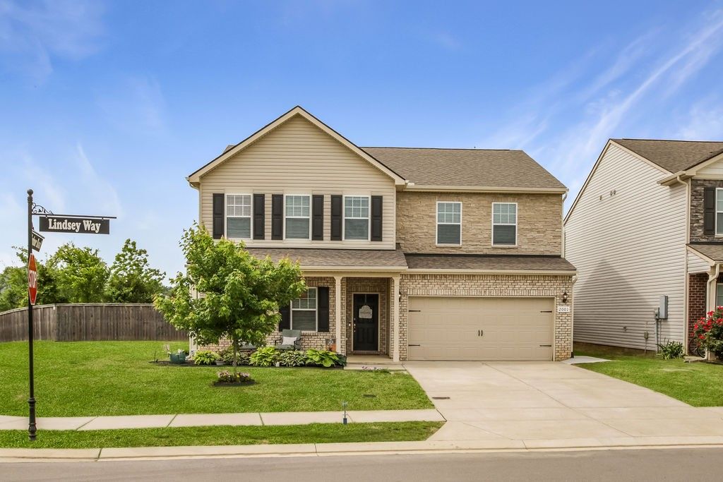 2001 Lindsey Way, Lebanon, TN 37087
