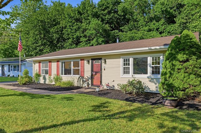 24 Lafayette Road, Tappan, NY 10983