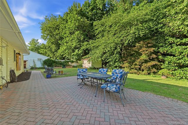 24 Lafayette Road, Tappan, NY 10983