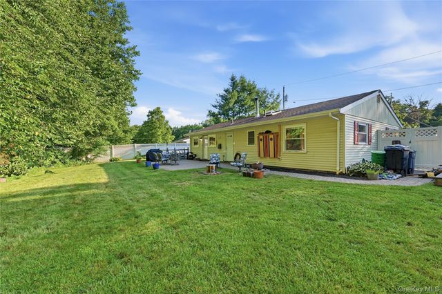 24 Lafayette Road, Tappan, NY 10983