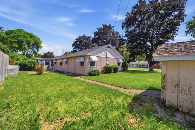 934 Pennsylvania Avenue, Aurora, IL 60506