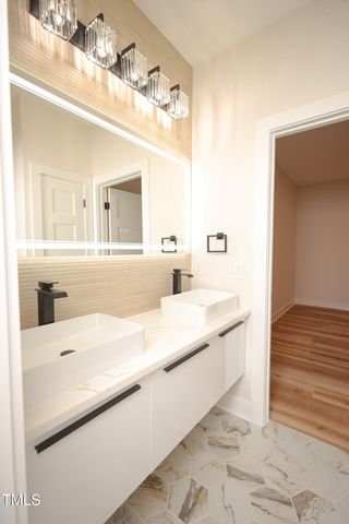 305 W Waddell Street, Selma, NC 27576