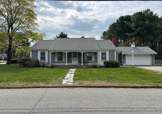243 West Ave, Seekonk, MA 02771