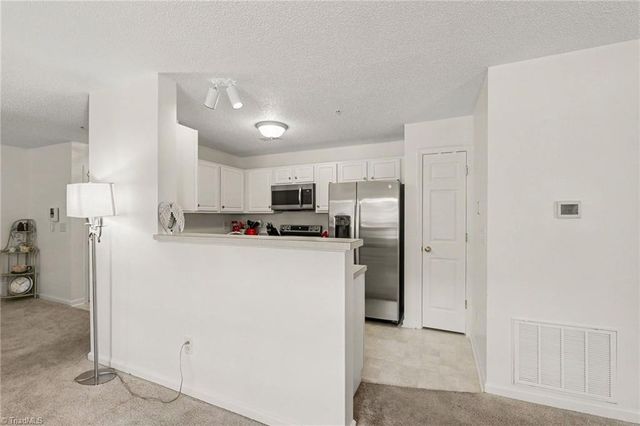 125 James Road, High Point, NC 27265