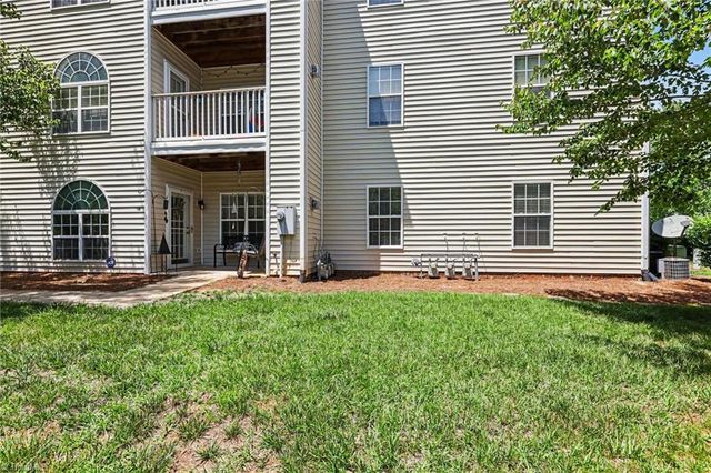 125 James Road, High Point, NC 27265