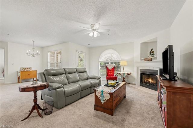 125 James Road, High Point, NC 27265