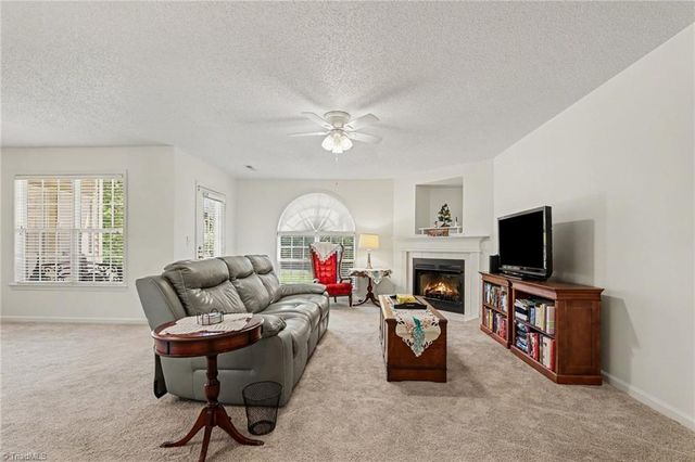 125 James Road, High Point, NC 27265
