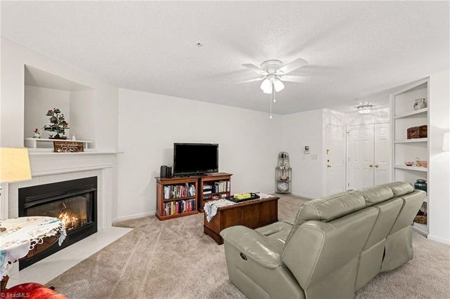 125 James Road, High Point, NC 27265