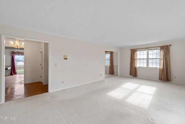 181 Walkers Ford Road, Greeneville, TN 37743