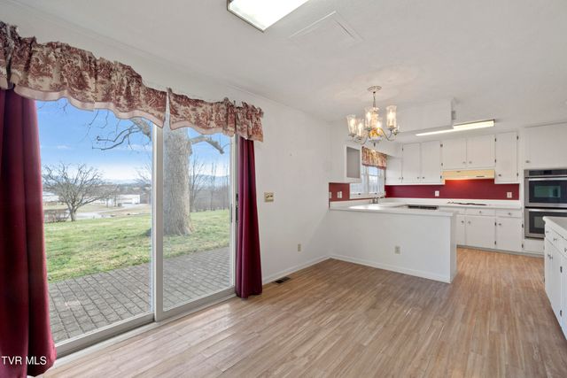 181 Walkers Ford Road, Greeneville, TN 37743