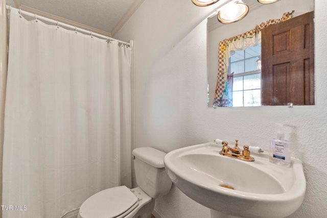 181 Walkers Ford Road, Greeneville, TN 37743