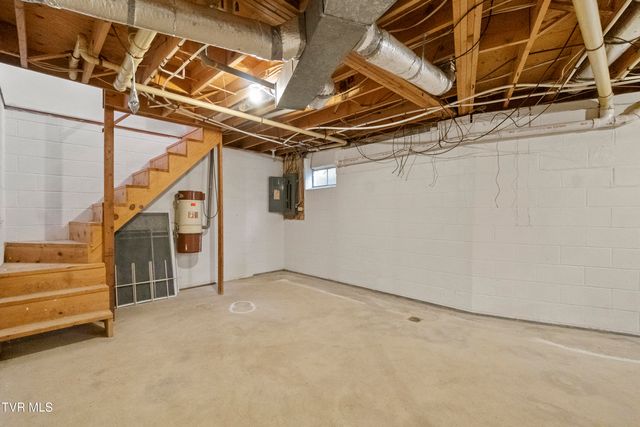 181 Walkers Ford Road, Greeneville, TN 37743