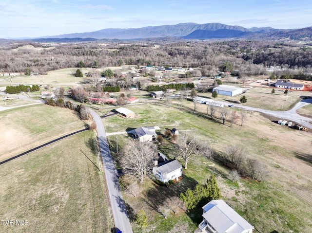 181 Walkers Ford Road, Greeneville, TN 37743