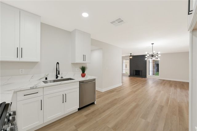 2680 Heritage Circle, Las Vegas, NV 89121